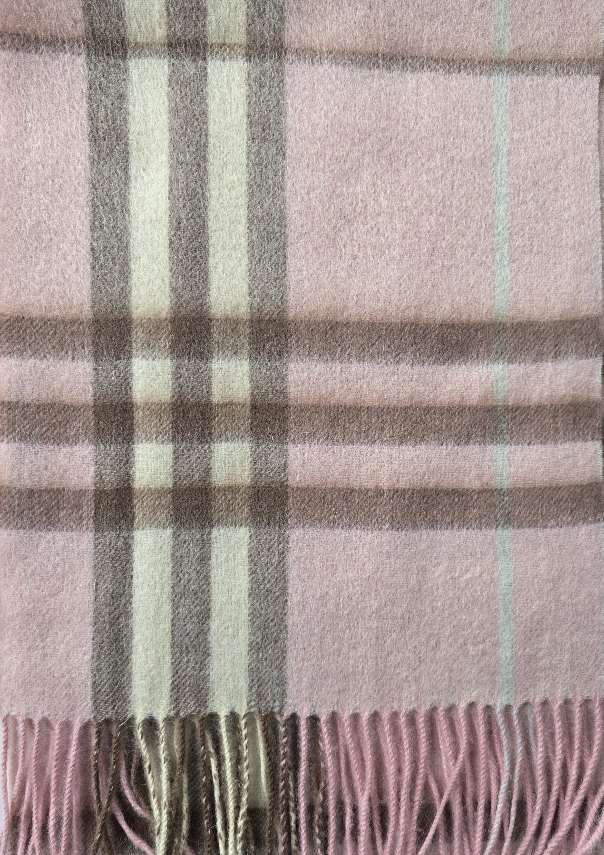 Plaid cashmere scarves