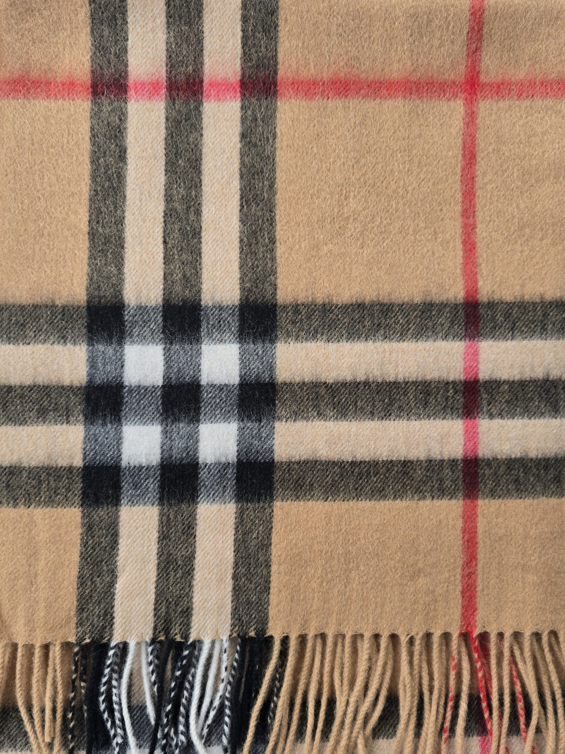 Plaid cashmere scarves
