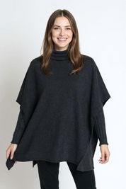 Short Cashmere Poncho - Slim Fit