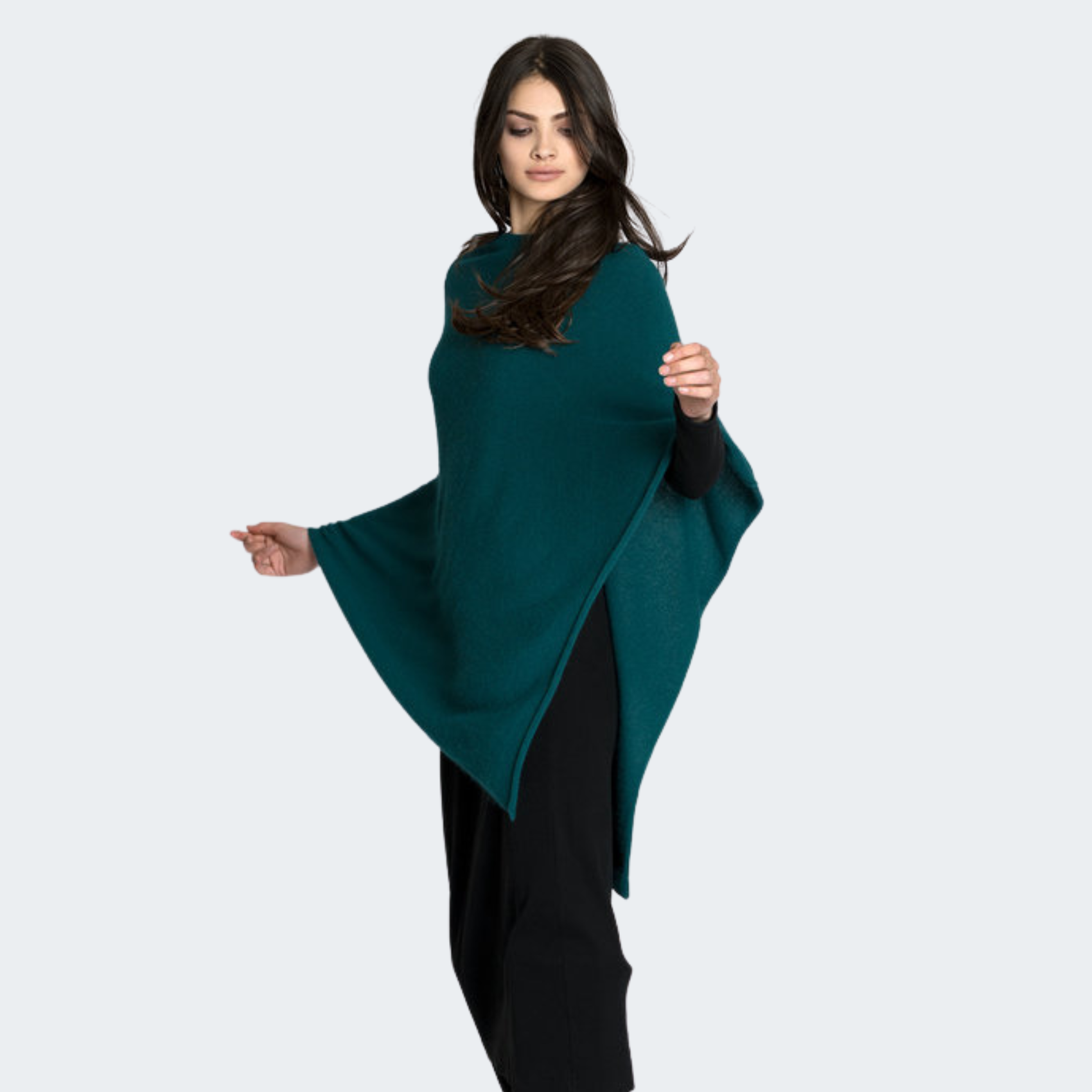 Short Cashmere Poncho - Slim Fit