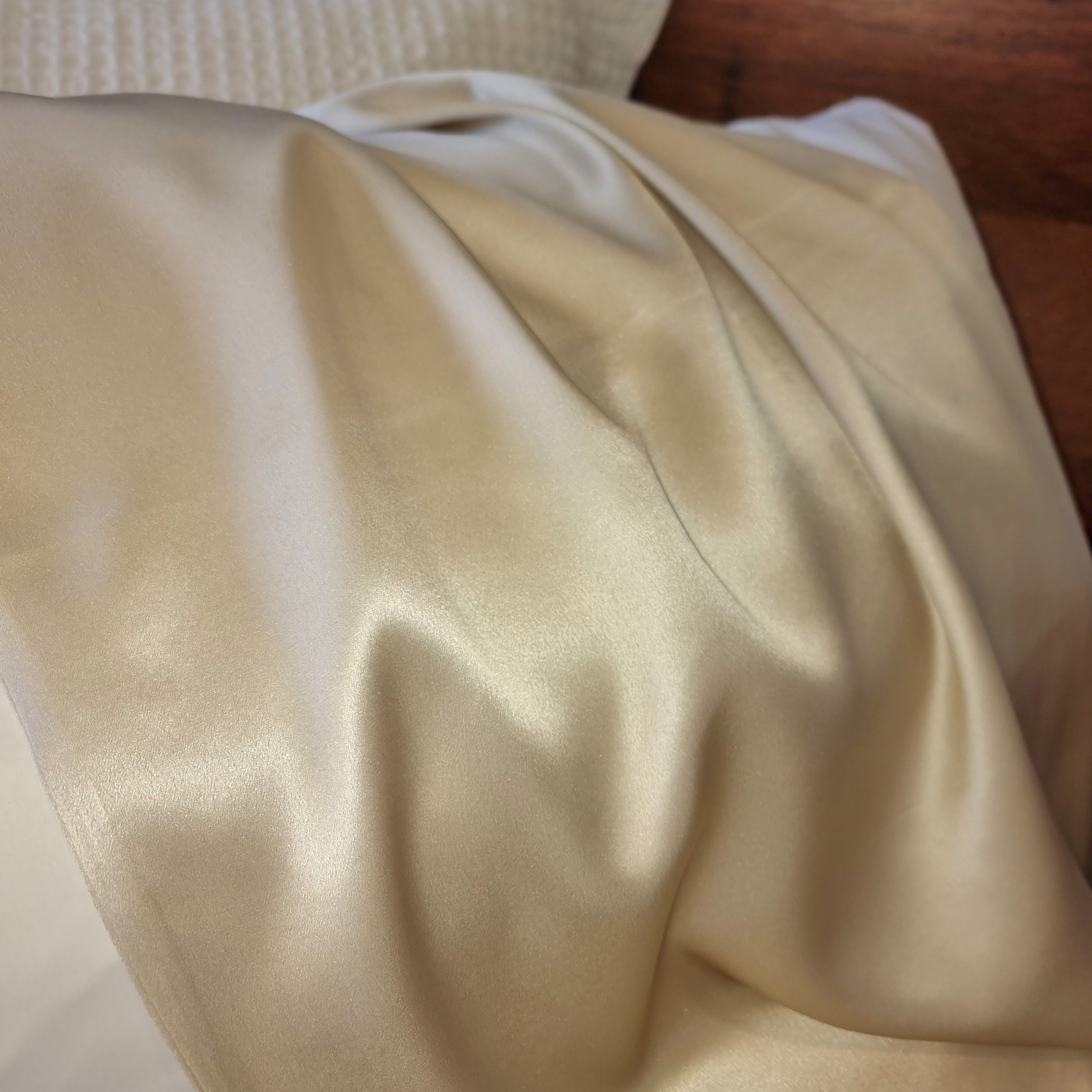 Mulberry Silk Pillowcase